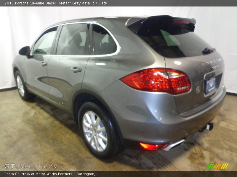Meteor Grey Metallic / Black 2013 Porsche Cayenne Diesel