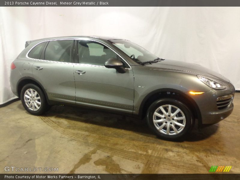 Meteor Grey Metallic / Black 2013 Porsche Cayenne Diesel