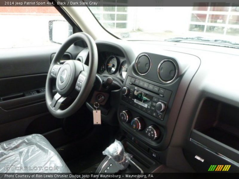 Black / Dark Slate Gray 2014 Jeep Patriot Sport 4x4
