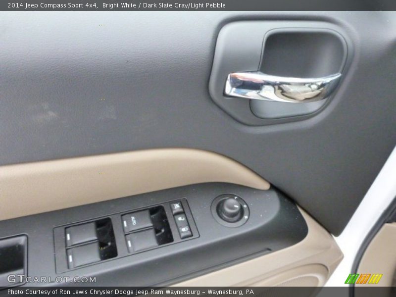 Bright White / Dark Slate Gray/Light Pebble 2014 Jeep Compass Sport 4x4