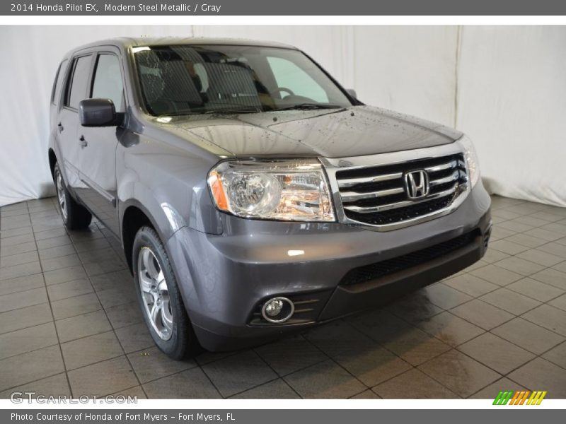 Modern Steel Metallic / Gray 2014 Honda Pilot EX