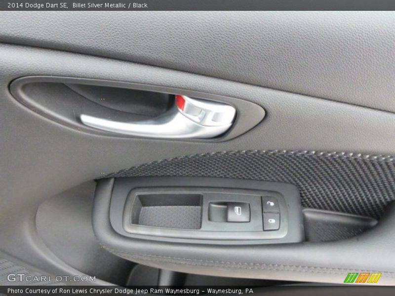 Billet Silver Metallic / Black 2014 Dodge Dart SE