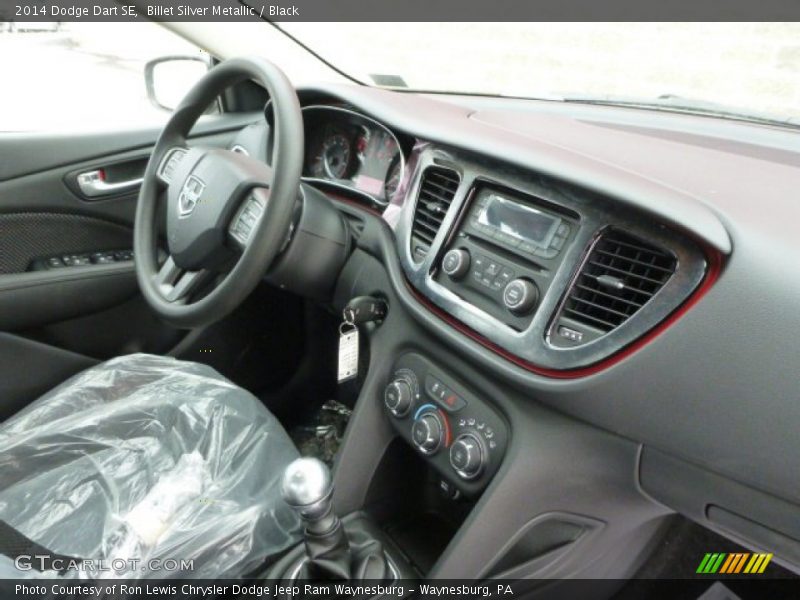 Billet Silver Metallic / Black 2014 Dodge Dart SE