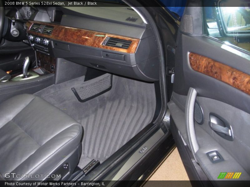 Jet Black / Black 2008 BMW 5 Series 528xi Sedan