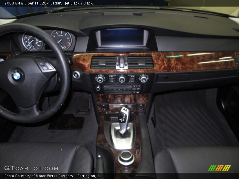 Jet Black / Black 2008 BMW 5 Series 528xi Sedan