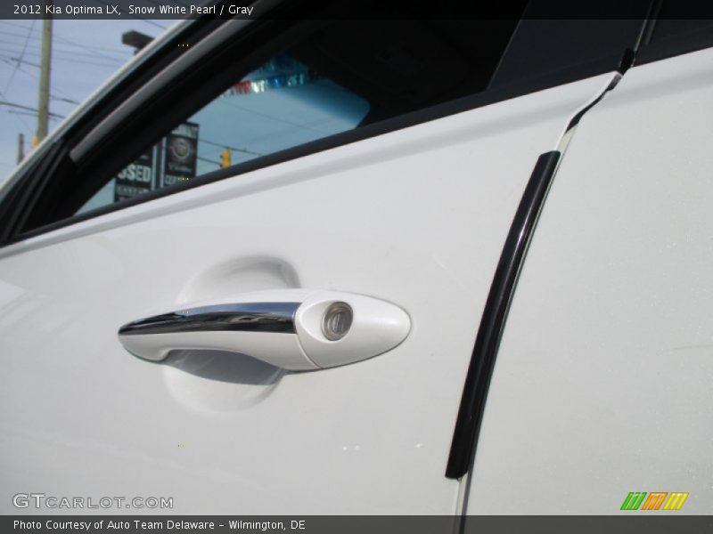 Snow White Pearl / Gray 2012 Kia Optima LX