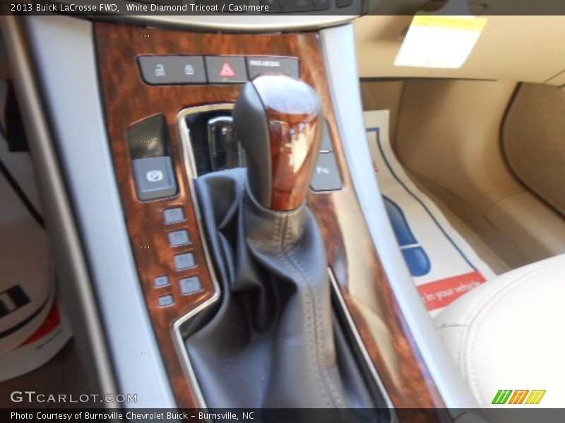 White Diamond Tricoat / Cashmere 2013 Buick LaCrosse FWD