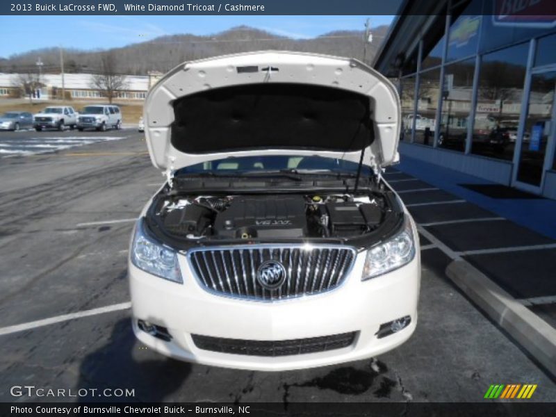 White Diamond Tricoat / Cashmere 2013 Buick LaCrosse FWD
