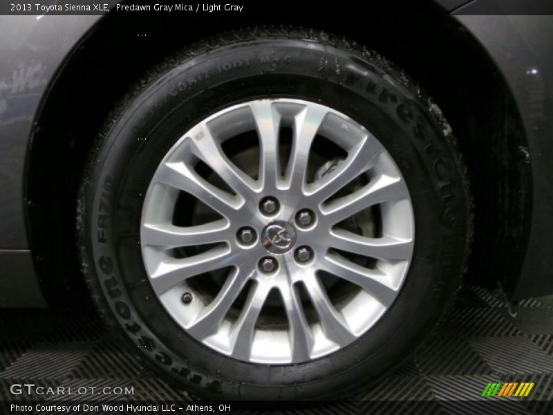 Predawn Gray Mica / Light Gray 2013 Toyota Sienna XLE