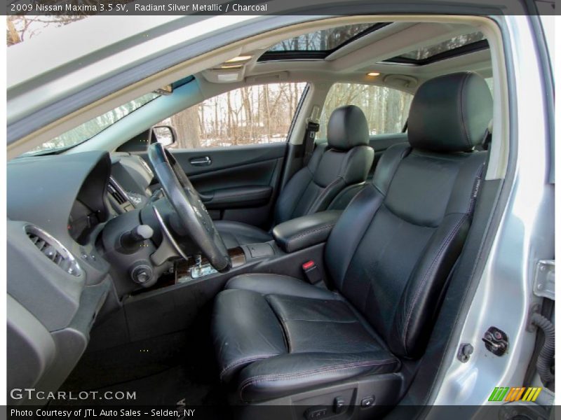 Radiant Silver Metallic / Charcoal 2009 Nissan Maxima 3.5 SV
