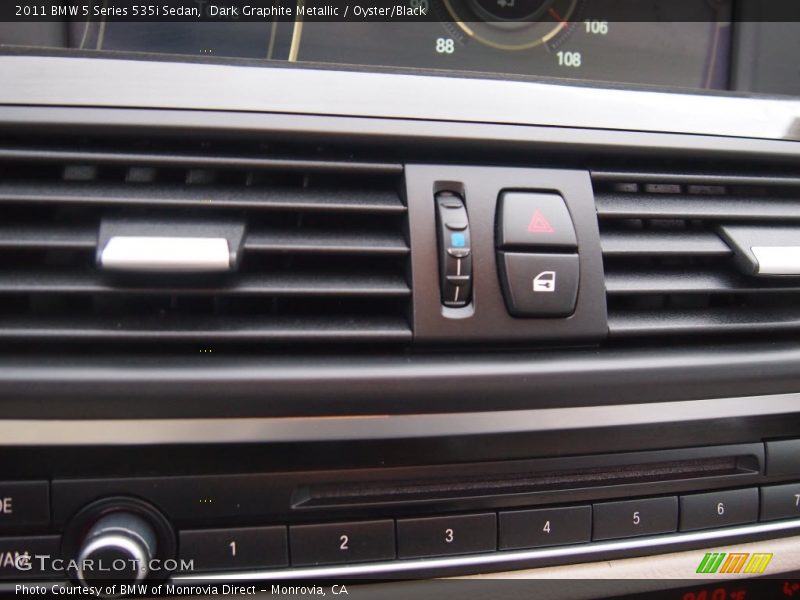 Dark Graphite Metallic / Oyster/Black 2011 BMW 5 Series 535i Sedan