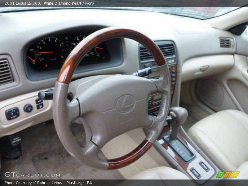 White Diamond Pearl / Ivory 2001 Lexus ES 300