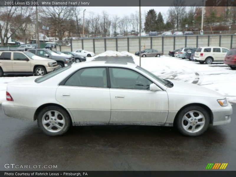 White Diamond Pearl / Ivory 2001 Lexus ES 300