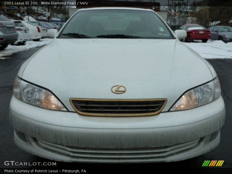 White Diamond Pearl / Ivory 2001 Lexus ES 300