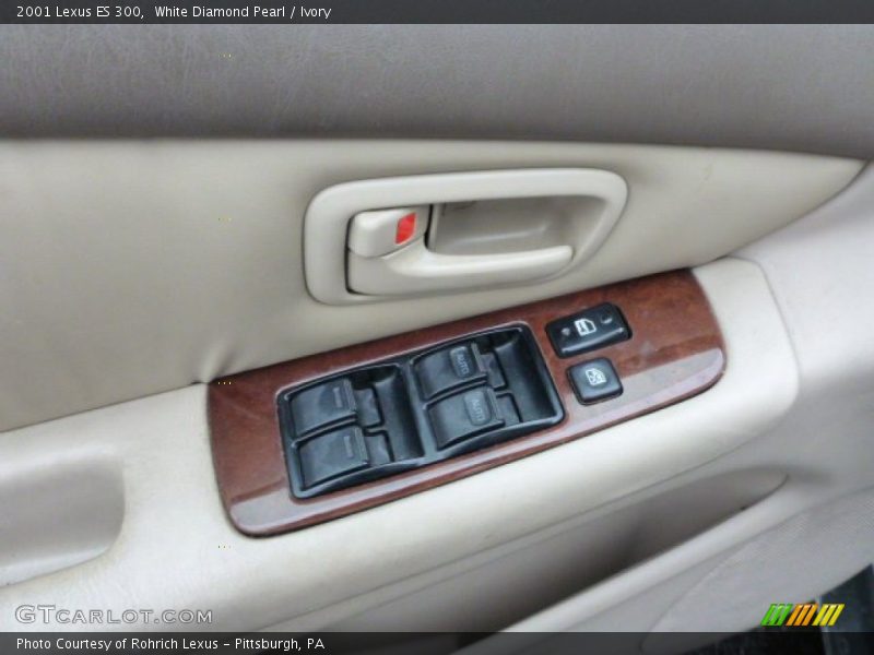 White Diamond Pearl / Ivory 2001 Lexus ES 300