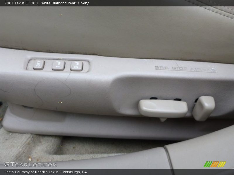 White Diamond Pearl / Ivory 2001 Lexus ES 300
