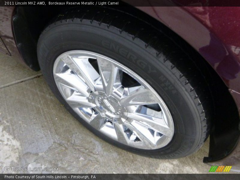 Bordeaux Reserve Metallic / Light Camel 2011 Lincoln MKZ AWD