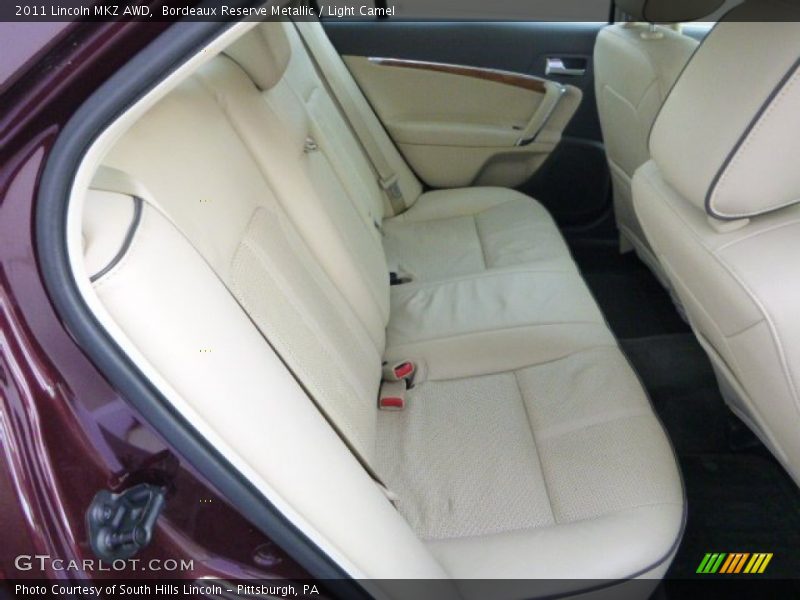 Bordeaux Reserve Metallic / Light Camel 2011 Lincoln MKZ AWD