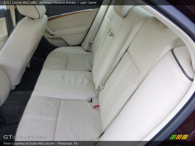 Bordeaux Reserve Metallic / Light Camel 2011 Lincoln MKZ AWD