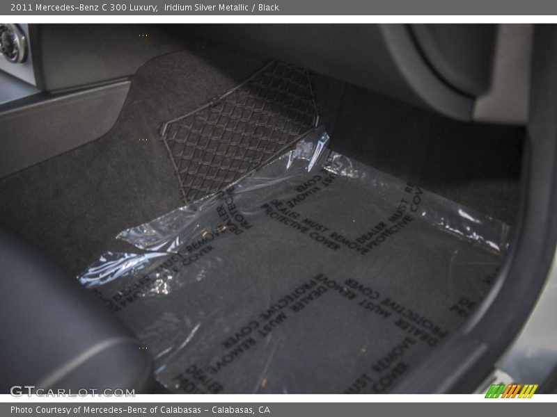 Iridium Silver Metallic / Black 2011 Mercedes-Benz C 300 Luxury