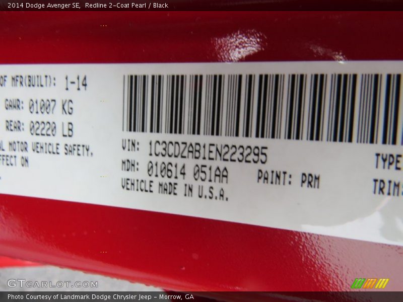 Redline 2-Coat Pearl / Black 2014 Dodge Avenger SE