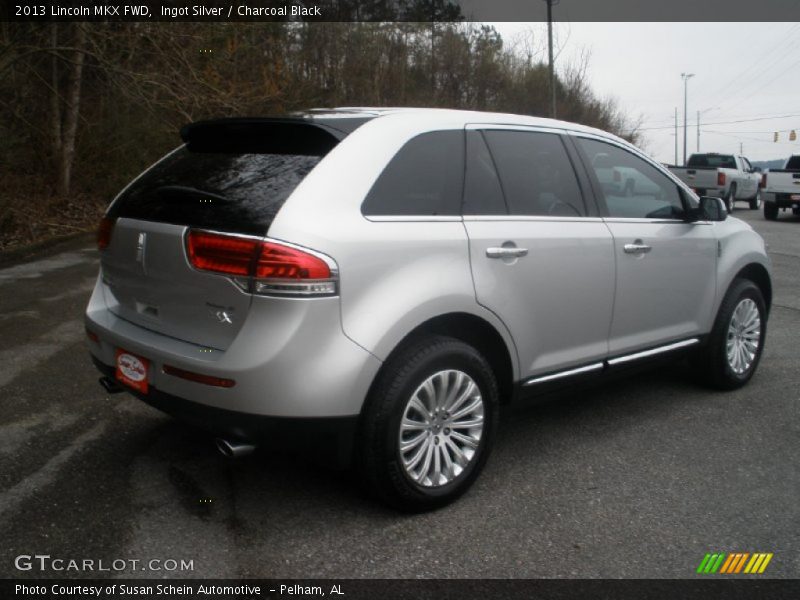 Ingot Silver / Charcoal Black 2013 Lincoln MKX FWD