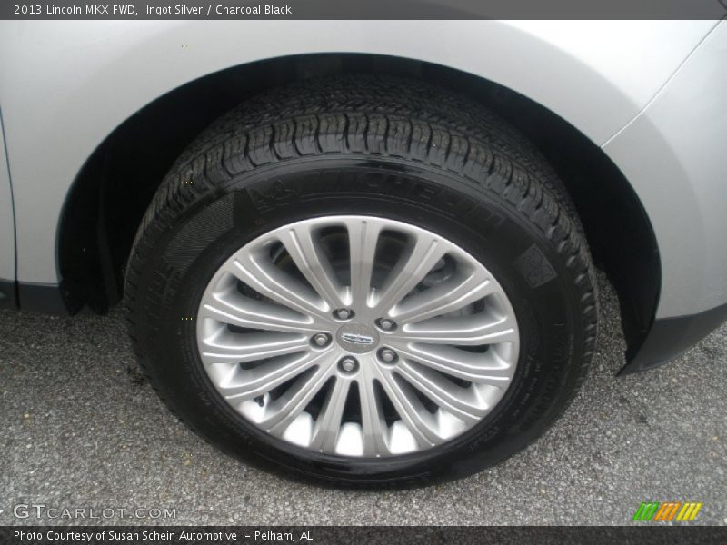 Ingot Silver / Charcoal Black 2013 Lincoln MKX FWD