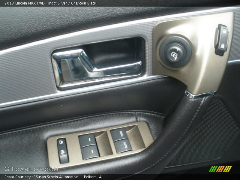 Ingot Silver / Charcoal Black 2013 Lincoln MKX FWD