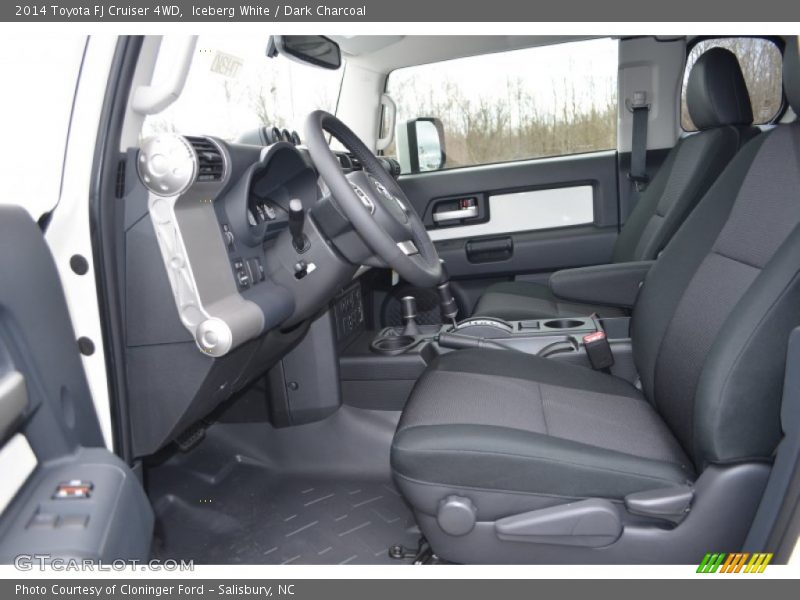 Iceberg White / Dark Charcoal 2014 Toyota FJ Cruiser 4WD