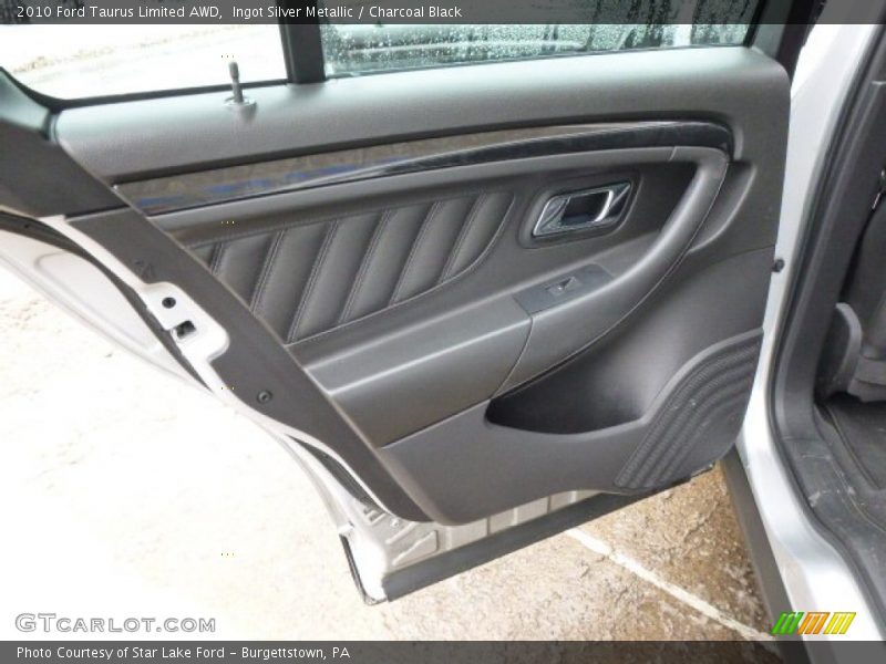 Ingot Silver Metallic / Charcoal Black 2010 Ford Taurus Limited AWD