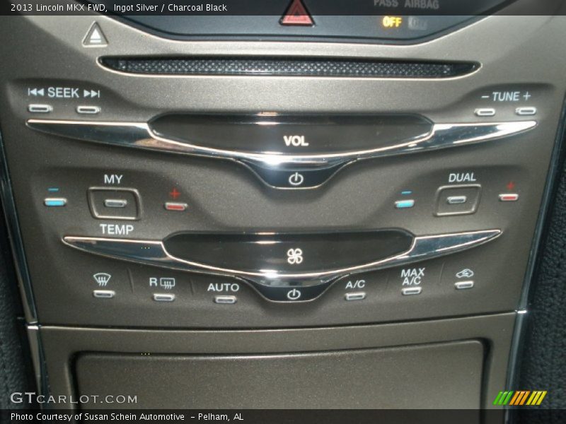 Ingot Silver / Charcoal Black 2013 Lincoln MKX FWD