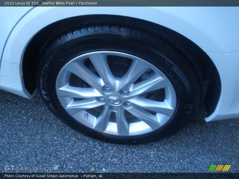Starfire White Pearl / Parchment 2010 Lexus ES 350