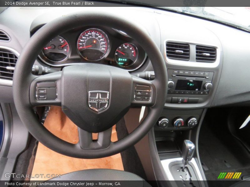 True Blue Pearl / Black 2014 Dodge Avenger SE