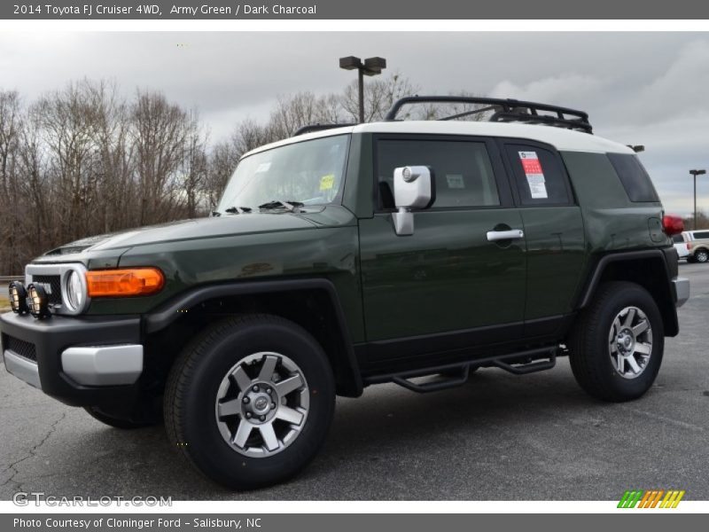 Army Green / Dark Charcoal 2014 Toyota FJ Cruiser 4WD