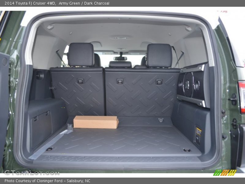  2014 FJ Cruiser 4WD Trunk