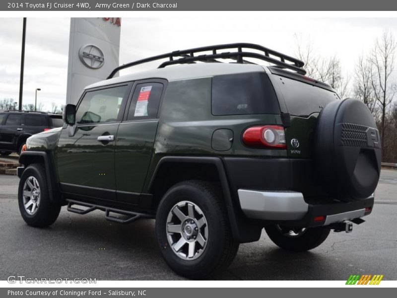 Army Green / Dark Charcoal 2014 Toyota FJ Cruiser 4WD