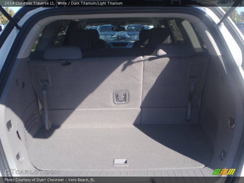 White / Dark Titanium/Light Titanium 2014 Chevrolet Traverse LS