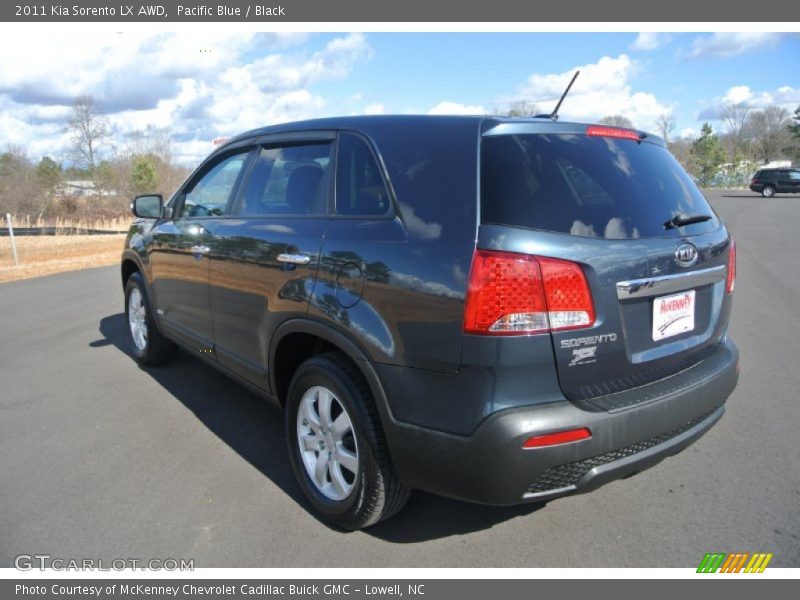 Pacific Blue / Black 2011 Kia Sorento LX AWD