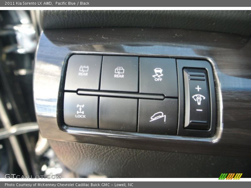 Pacific Blue / Black 2011 Kia Sorento LX AWD