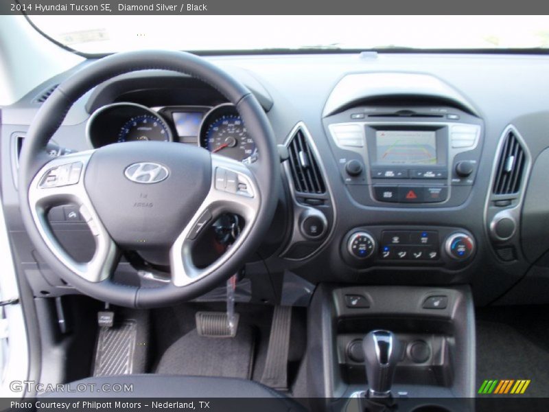Diamond Silver / Black 2014 Hyundai Tucson SE