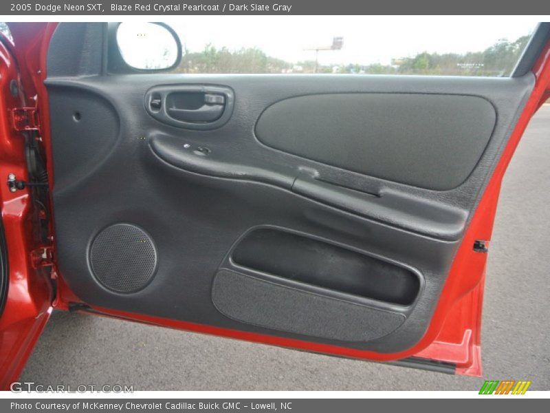Blaze Red Crystal Pearlcoat / Dark Slate Gray 2005 Dodge Neon SXT