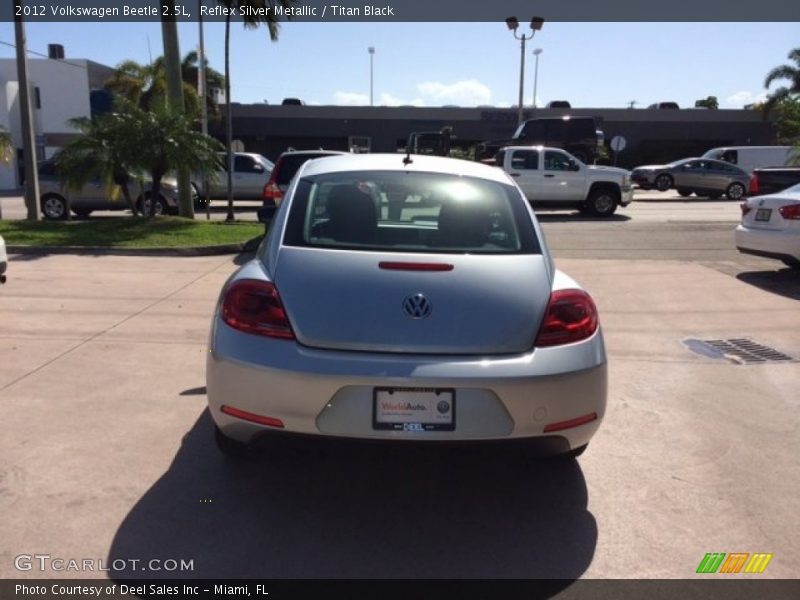 Reflex Silver Metallic / Titan Black 2012 Volkswagen Beetle 2.5L