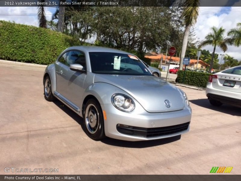 Reflex Silver Metallic / Titan Black 2012 Volkswagen Beetle 2.5L