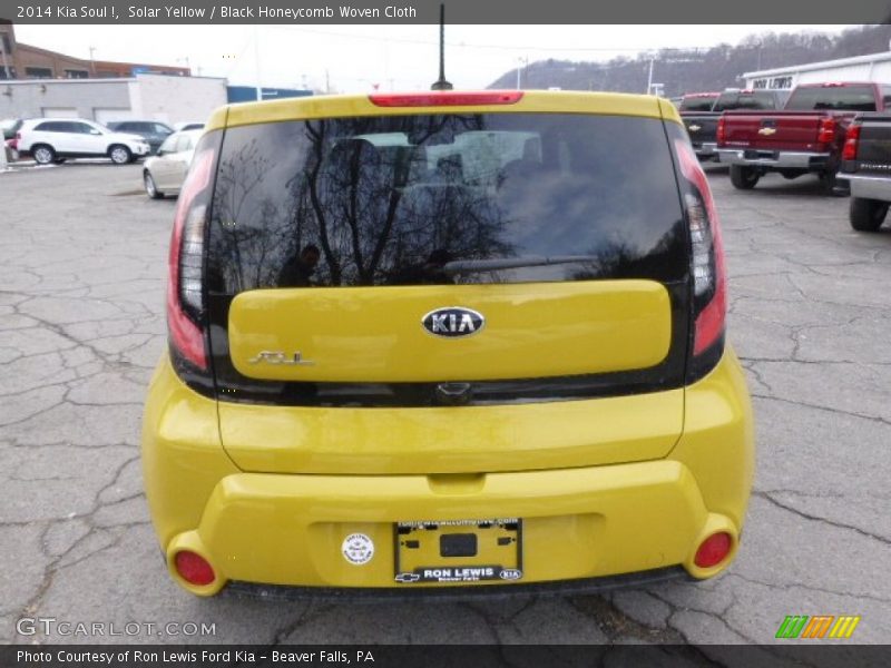 Solar Yellow / Black Honeycomb Woven Cloth 2014 Kia Soul !