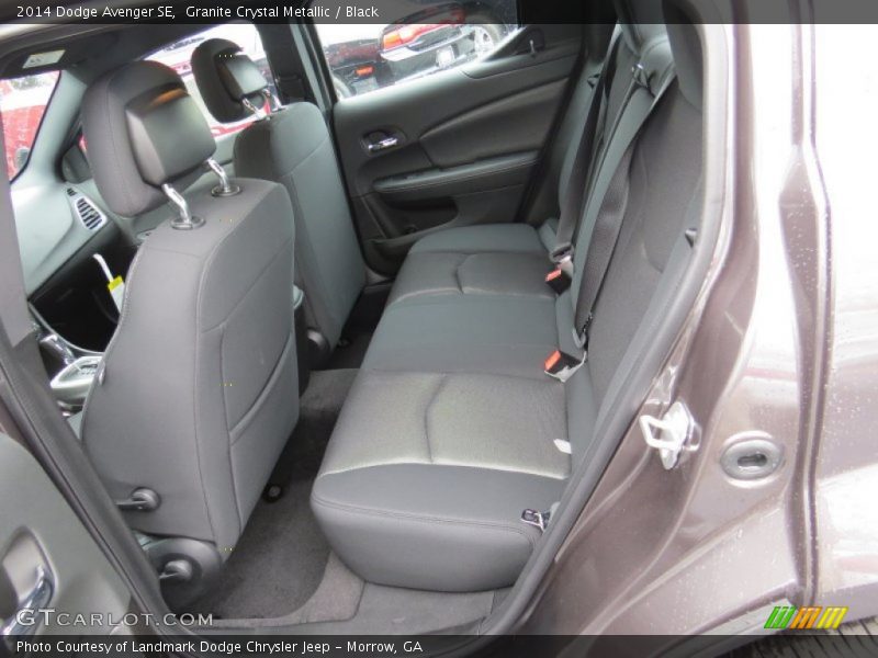 Granite Crystal Metallic / Black 2014 Dodge Avenger SE
