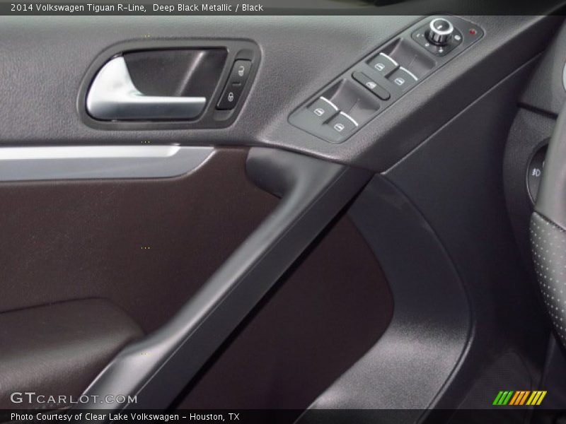 Deep Black Metallic / Black 2014 Volkswagen Tiguan R-Line