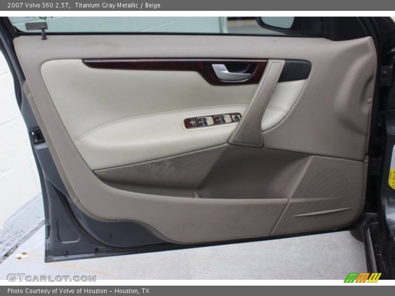 Titanium Gray Metallic / Beige 2007 Volvo S60 2.5T