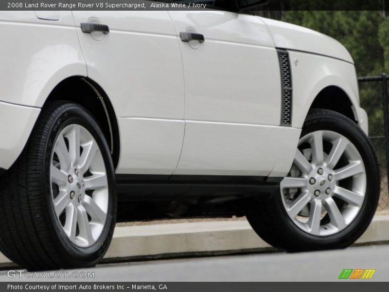 Alaska White / Ivory 2008 Land Rover Range Rover V8 Supercharged