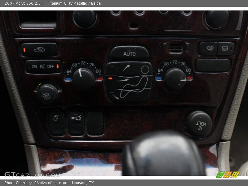 Titanium Gray Metallic / Beige 2007 Volvo S60 2.5T