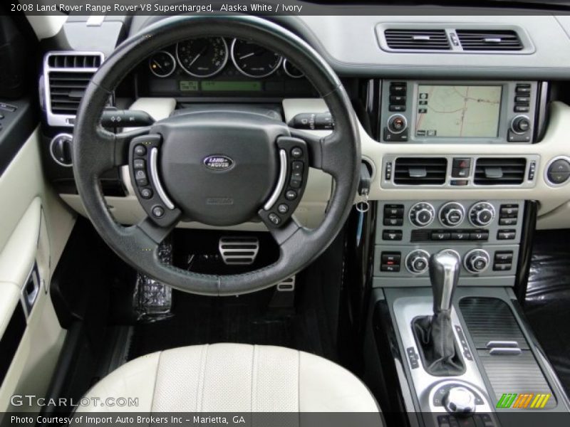 Dashboard of 2008 Range Rover V8 Supercharged